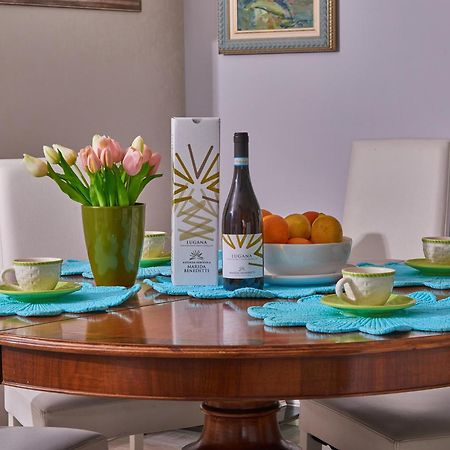 Garda Blue Lake Home Luxury Appartment Дезенцано-дель-Гарда Экстерьер фото