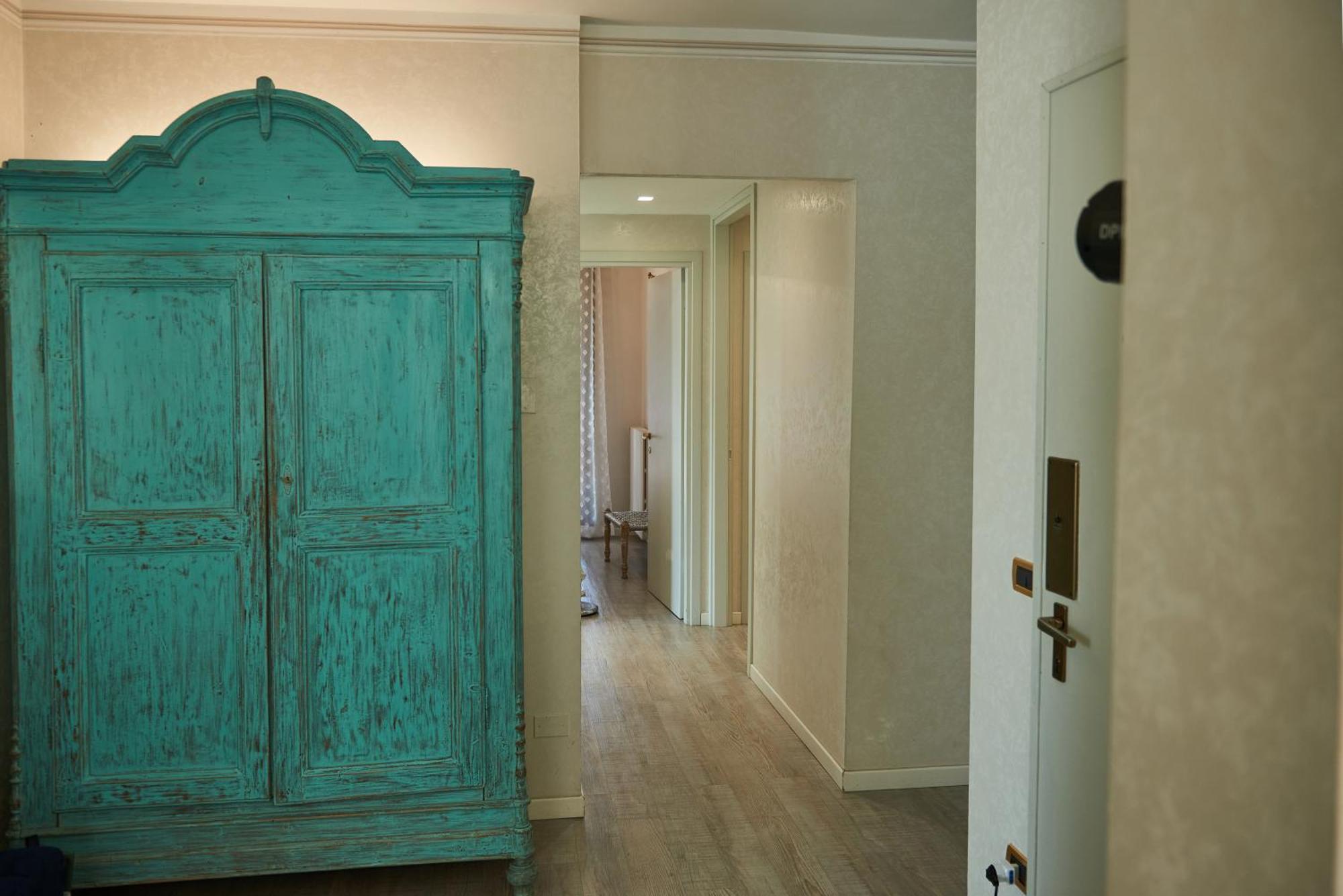 Garda Blue Lake Home Luxury Appartment Дезенцано-дель-Гарда Экстерьер фото