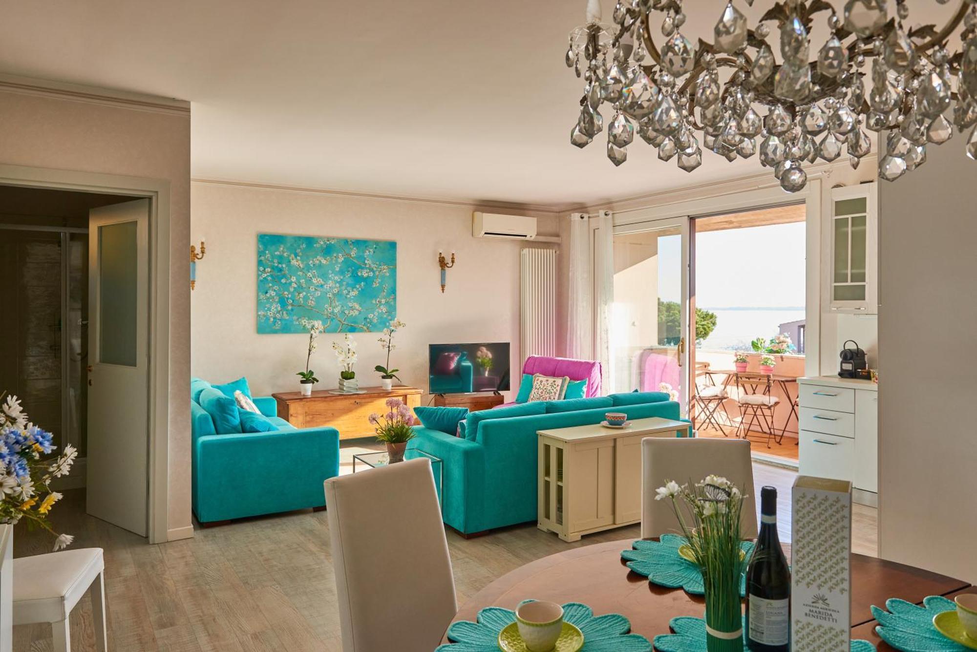 Garda Blue Lake Home Luxury Appartment Дезенцано-дель-Гарда Экстерьер фото